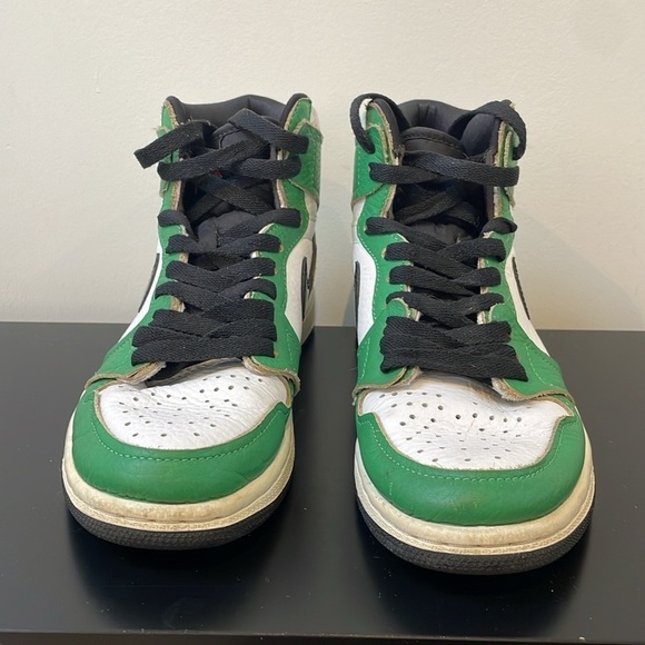 NIKE AIR JORDAN 1 HIGH TOP OG LUCKY GREEN WHITE SHOES SNEAKERS size 9 - Picture 2 of 15